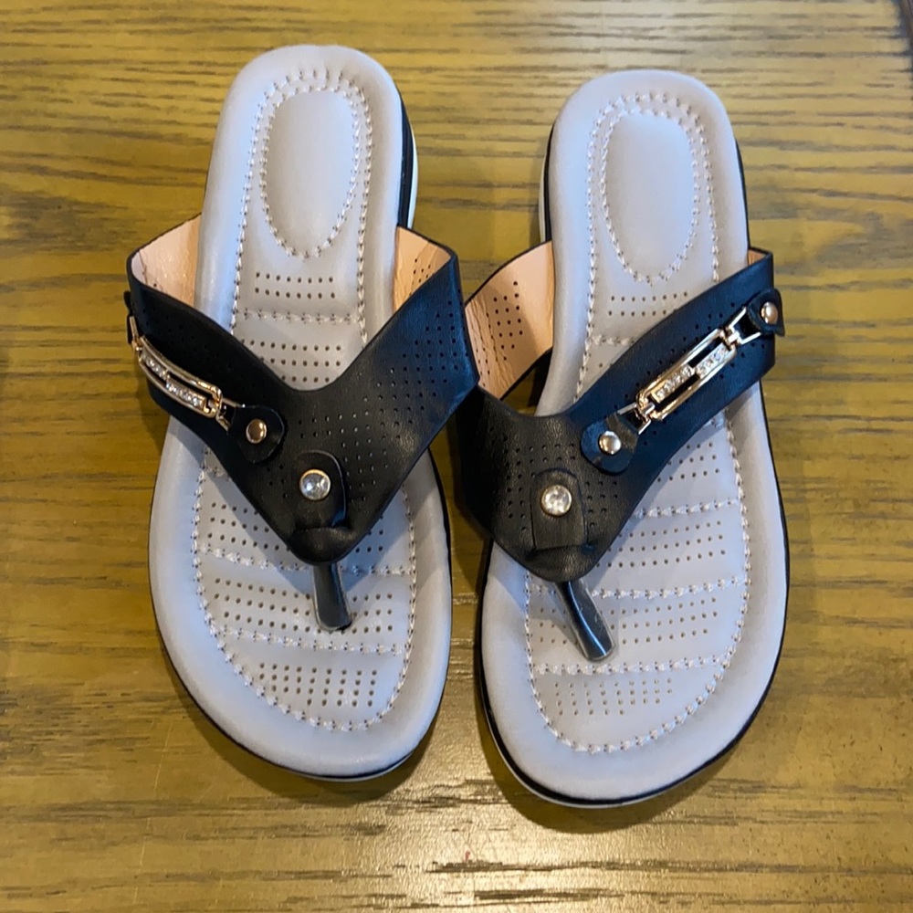Women’s Sandals